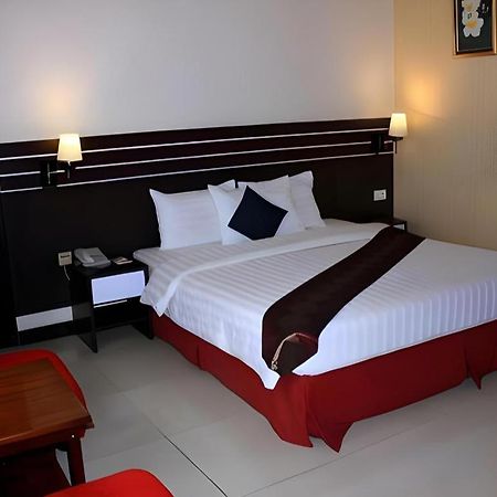 Grand Antares Hotel Медан Екстериор снимка