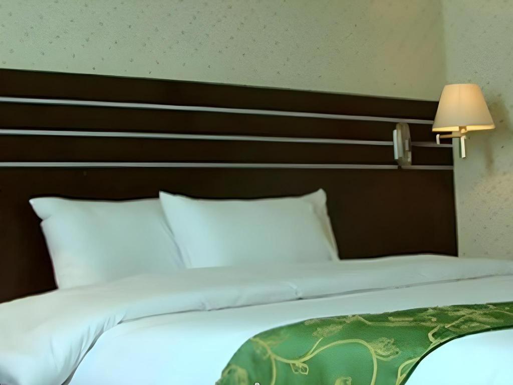 Grand Antares Hotel Медан Екстериор снимка