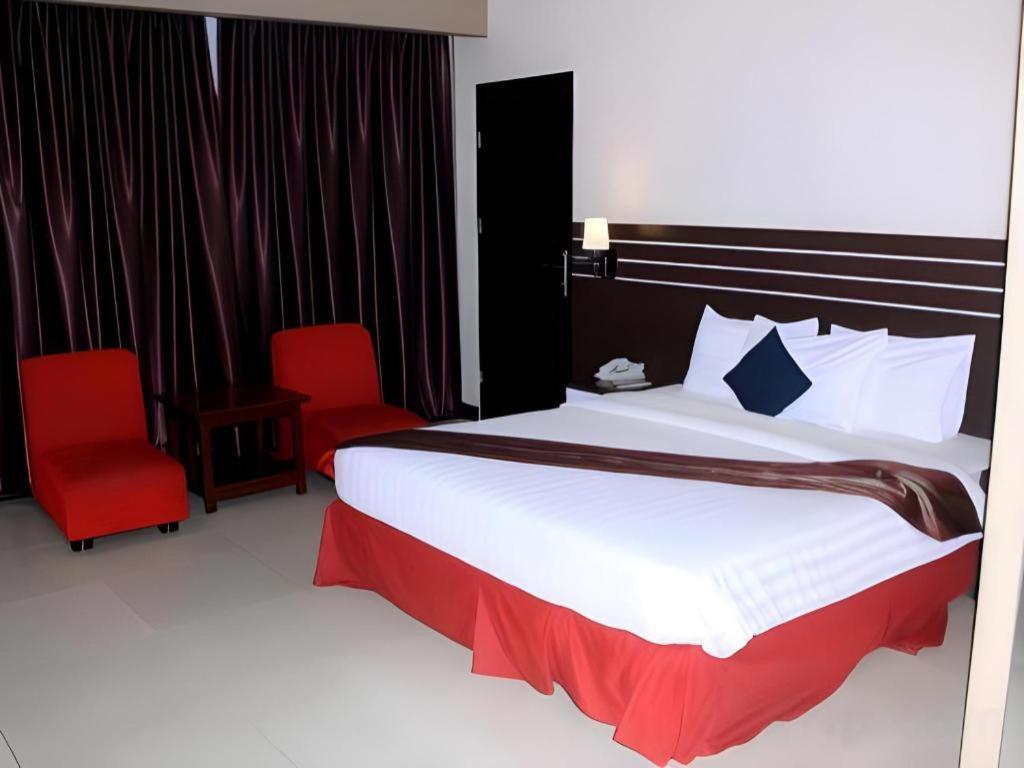 Grand Antares Hotel Медан Екстериор снимка