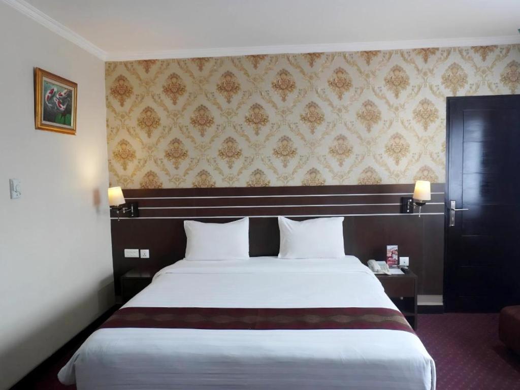 Grand Antares Hotel Медан Екстериор снимка